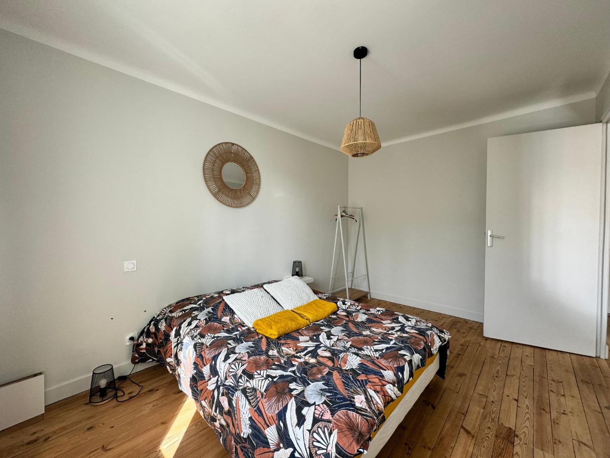 Le 122 - Parking Apartment Rodez Exterior foto