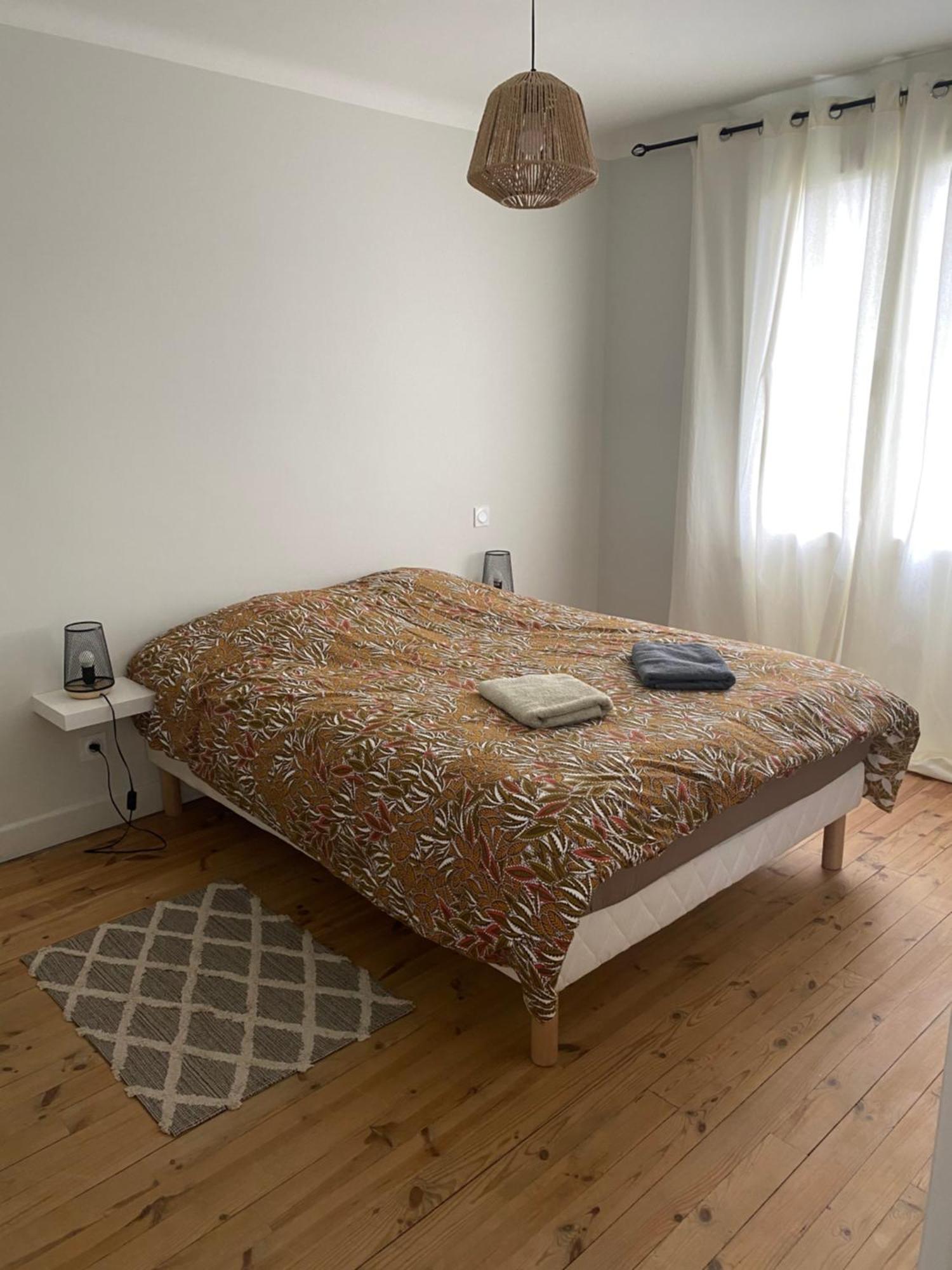 Le 122 - Parking Apartment Rodez Exterior foto